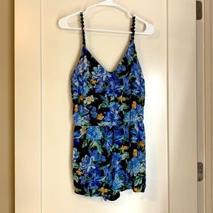 Blue floral print romper
